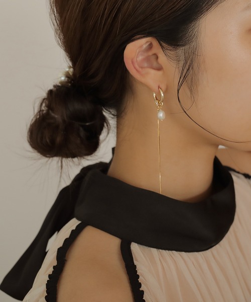 Monocoro toppi（モノコロトッピ）の「マルチWAY フープ パール ロング ピアス（ピアス（両耳用）・レディース・ゴールド/シルバー・フリー）」の3枚目の写真