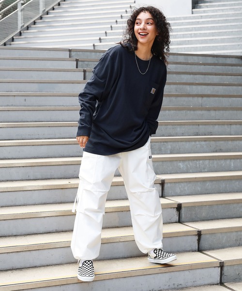 Carhartt(カーハート)の「Carhartt カーハートビッグサイズ ワンポイントロゴ 長袖カットソー(Tシャツ/カットソー・メンズ・ヘザーグレー/グリーン/ブラック/ヘザーチャコール/ホワイト/ネイビー/イエロー/オレンジ/ボルドー・XL/M/L)」の10枚目の写真