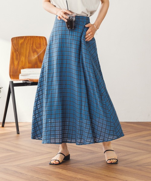 hunch(ハンチ)の「シアーサッカーチェック フレアスカート(スカート・レディース・ブルー/チャコール/アイボリー・FREE)」の4枚目の写真