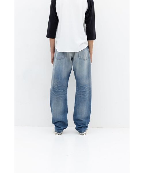 HYSTERIC GLAMOUR（ヒステリックグラマー）の「TVR加工 50’S XXデニムストレートパンツ（デニムパンツ・メンズ・ライトインディゴブルー・28inch/29inch/30inch/31inch/32inch/34inch）」の9枚目の写真