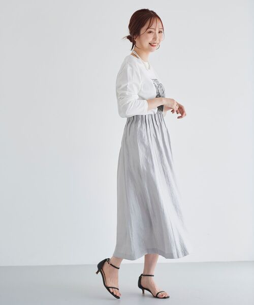 le.coeur blanc(ルクールブラン)の「シャイニータックギャザースカート(スカート・レディース・シルバー/ゴールド・38)」の19枚目の写真