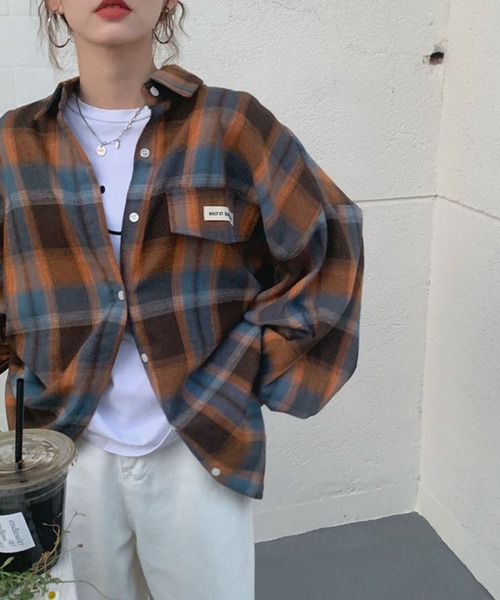 meJane（ミージェーン）の「オンブレチェックBigシャツ（シャツ/ブラウス・レディース・ブラウン系/ネイビー系・FREE）」の20枚目の写真