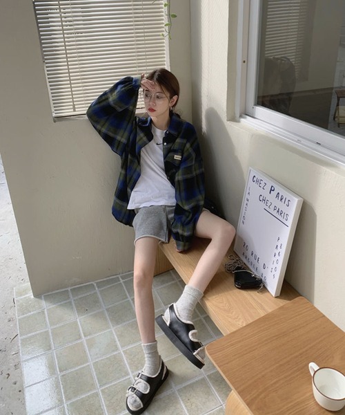 meJane（ミージェーン）の「オンブレチェックBigシャツ（シャツ/ブラウス・レディース・ブラウン系/ネイビー系・FREE）」の10枚目の写真