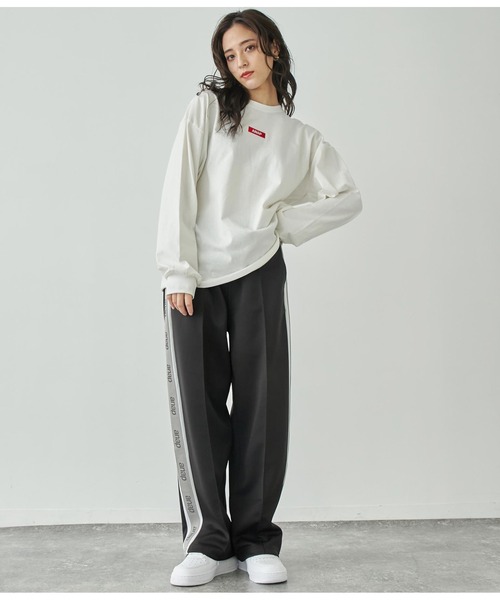 ANAP（アナップ）の「anapロゴテープジャージパンツ（その他パンツ・レディース・ブラック/ブルー/グレー・M/L）」の6枚目の写真