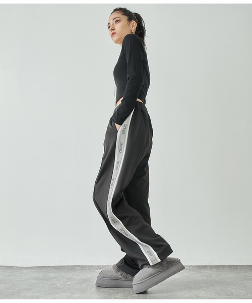 ANAP（アナップ）の「anapロゴテープジャージパンツ（その他パンツ・レディース・ブラック/ブルー/グレー・M/L）」の4枚目の写真