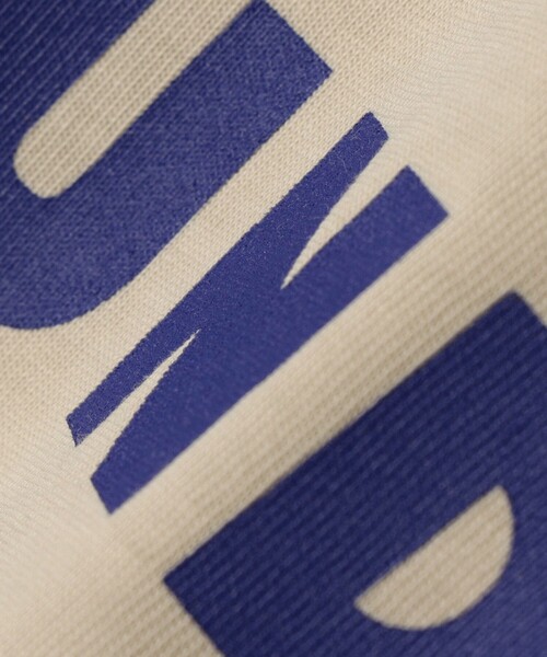 ARCH & LINE(アーチアンドライン)の「ARCH&LINE: SOUNDS プリント ロンT<KIDS>(Tシャツ/カットソー・キッズ・ブルー/ナチュラル/バイオレット・M(125-135)/L(140-150)/S(110-120))」の7枚目の写真