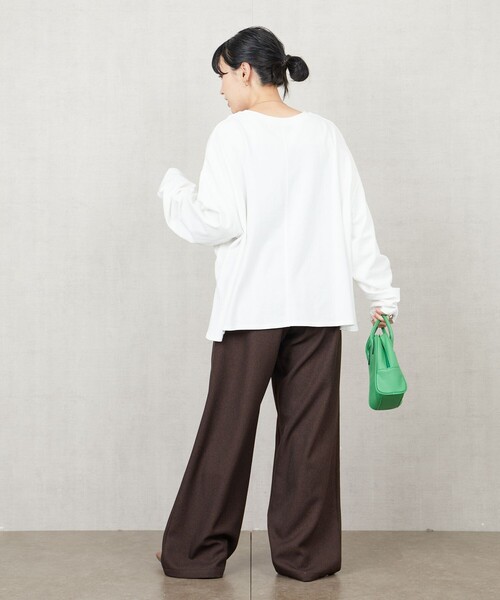 FREAK'S STORE（フリークスストア）の「限定展開　ウールライク 2タック ワイドスラックスパンツ（スラックス・レディース・ブラウン/ナチュラル/ブラック/チャコール/サックスブルー・MEDIUM/SMALL）」の17枚目の写真