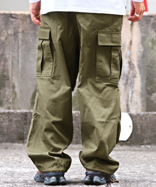 LUXSTYLE(ラグスタイル)の「ワイドカーゴパンツ(カーゴパンツ・メンズ・ブラック/ホワイト/カーキ・XL/M/L)」の4枚目の写真
