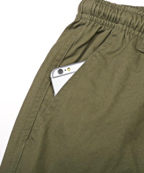 LUXSTYLE(ラグスタイル)の「ワイドカーゴパンツ(カーゴパンツ・メンズ・ブラック/ホワイト/カーキ・XL/M/L)」の17枚目の写真