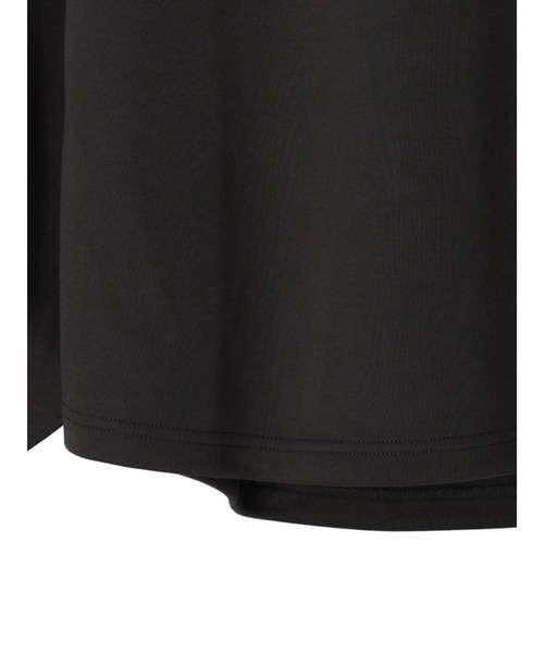 ESCAR（エスカー）の「■ESCAR　コードモチーフ刺繍プルオーバー（Tシャツ/カットソー・レディース・チャコールグレー/ベージュ・FREE）」の14枚目の写真