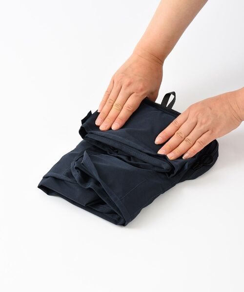 TRAVEL SHOP MILESTO(トラベルショップミレスト)の「MILESTO UTILITYポケッタブルボストンバッグ 35L(ボストンバッグ・レディース・オレンジ/ネイビー/グリーン/ブラック/グレー系その他/グレイッシュベージュ・フリ-)」の11枚目の写真