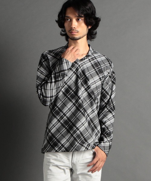 HIDEAWAYS NICOLE（ハイダウェイニコル）の「ブリスターチェックボンディング裏起毛Ｖネックプルオーバー（Tシャツ/カットソー・メンズ・ホワイト×ブラック/オフホワイト/ブラック/ブラック×ホワイト・LARGE/MEDIUM/X-LARGE）」の4枚目の写真