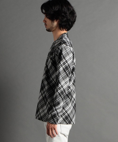 HIDEAWAYS NICOLE（ハイダウェイニコル）の「ブリスターチェックボンディング裏起毛Ｖネックプルオーバー（Tシャツ/カットソー・メンズ・ホワイト×ブラック/オフホワイト/ブラック/ブラック×ホワイト・LARGE/MEDIUM/X-LARGE）」の7枚目の写真