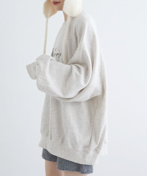 w closet（ダブルクローゼット）の「ネコプリントトレーナー（スウェット・レディース・オフホワイト/グレー/オートミール・FREE）」の15枚目の写真