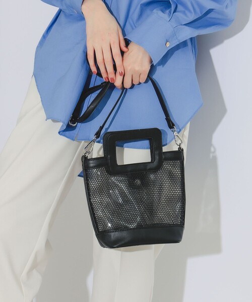 B:MING by BEAMS(ビーミングバイビームス)の「B:MING by BEAMS / メッシュ ビニール バッグ(ショルダーバッグ・レディース・ブラック/ブラウン系その他4/サックスブルー・ONE SIZE)」の4枚目の写真