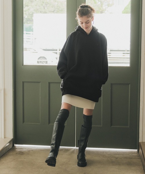 coca（coca）（コカ）の「ふわりーコクーンラグランパーカー（パーカー・レディース・グレー/ブラック/ダークブラウン・M/L）」の4枚目の写真