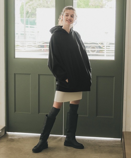 coca（coca）（コカ）の「ふわりーコクーンラグランパーカー（パーカー・レディース・グレー/ブラック/ダークブラウン・M/L）」の6枚目の写真