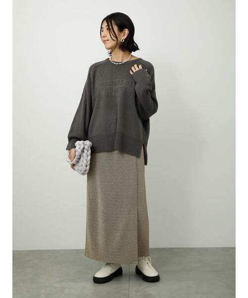 Lugnoncure（ルノンキュール）の「エンボスロゴニットプルオーバー（ニット/セーター・レディース・ブルー/チャコールグレー/オレンジ/オフホワイト・F）」の10枚目の写真