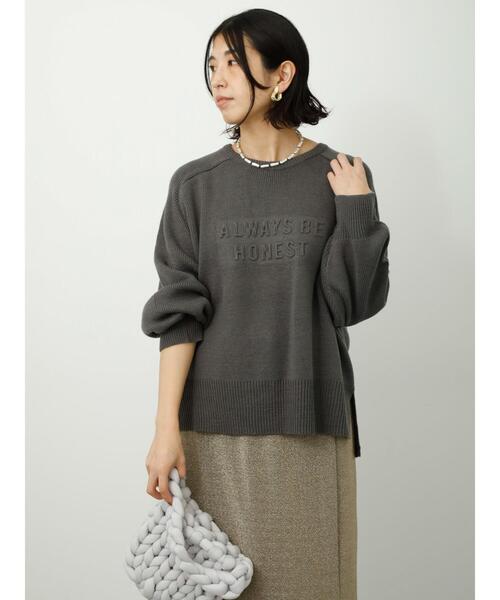 Lugnoncure（ルノンキュール）の「エンボスロゴニットプルオーバー（ニット/セーター・レディース・ブルー/チャコールグレー/オレンジ/オフホワイト・F）」の19枚目の写真