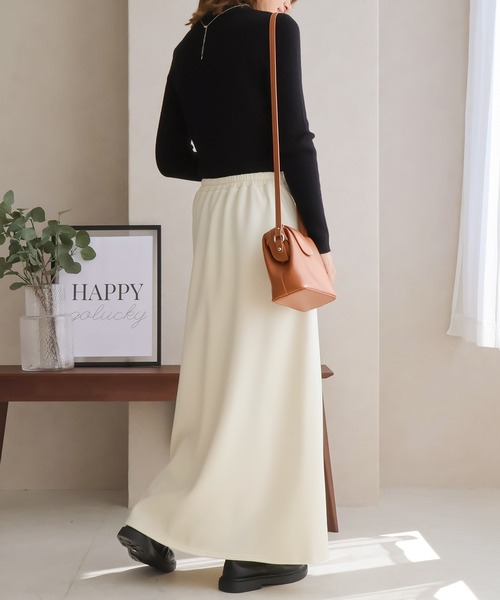 Social GIRL(ソーシャルガール)の「裏起毛スウェットロングスカート(スカート・レディース・ブラック/アイボリー・M)」の16枚目の写真