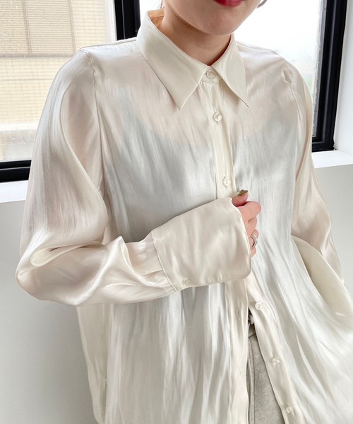 LOWRYS FARM(ローリーズファーム)の「グリッターシャツLS 977230(シャツ/ブラウス・レディース・アイボリー/チャコールグレー/グリーン・FREE)」の5枚目の写真