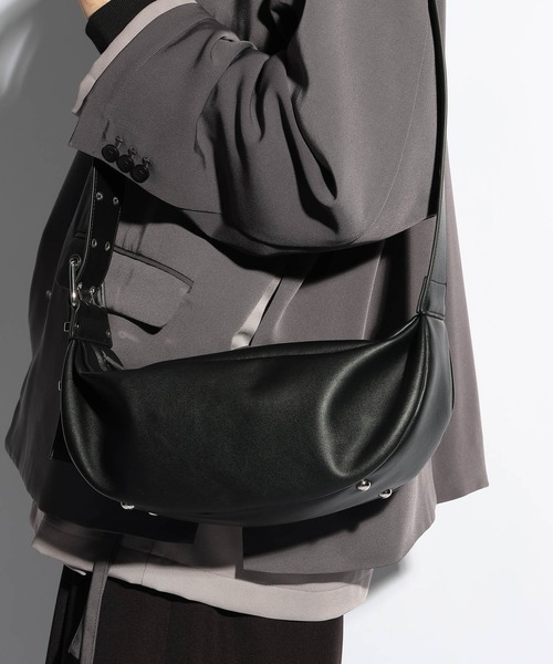 HARE 24AW オーバルベルトBAG BLACK 新品 楽天市場】【SALE／25%OFF】HARE オーバルベルトBAG ハレ バッグ