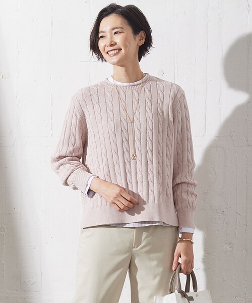 J.PRESS(ジェイプレス)の「【洗える】GIZA MERCERIZE COTTON ケーブル ニット(ニット/セーター・レディース・イエロー系/スカイブルー系/ベージュ系/ピンク系・LARGE/MEDIUM)」の4枚目の写真