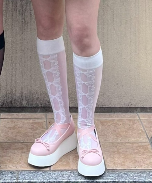 Candy Stripper（キャンディストリッパー）の「FANCY RIBBON SHEER HIGH ソックス（ソックス/靴下・レディース・ブラック/ミント/オフホワイト・FREE）」の2枚目の写真