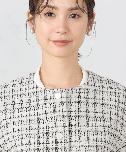 COMME CA ISM(コムサイズム)の「ファンシー ツイード ジャケット(ノーカラージャケット・レディース・ライトグレー系/ブラック系・LARGE/MEDIUM)」の12枚目の写真