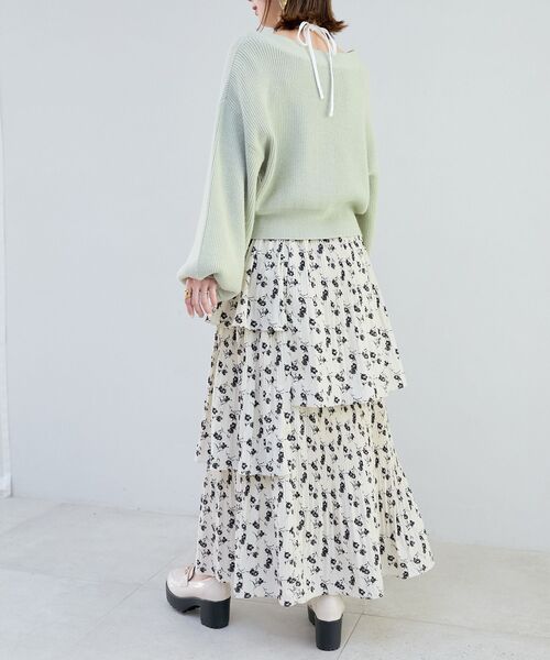 MAJESTIC LEGON（マジェスティックレゴン）の「プリーツティアードスカート（スカート・レディース・アイボリー/ホワイト系その他2/ブラック・MEDIUM/SMALL）」の7枚目の写真