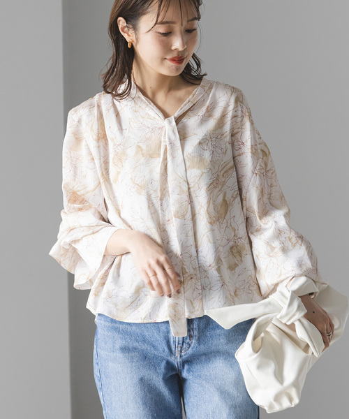 【美品】NOBLE ギャザーボウタイブラウス サックスブルー 美品】NOBLE ギャザーボウタイブラウス サックスブルー 美品】NOBLE