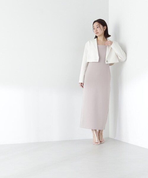 NATURAL BEAUTY BASIC（ナチュラルビューティーベーシック）の「◇【Oggi掲載】ミニマルナローキャミワンピース（ワンピース・レディース・ブラック/ブルー/ベージュ・MEDIUM）」の9枚目の写真