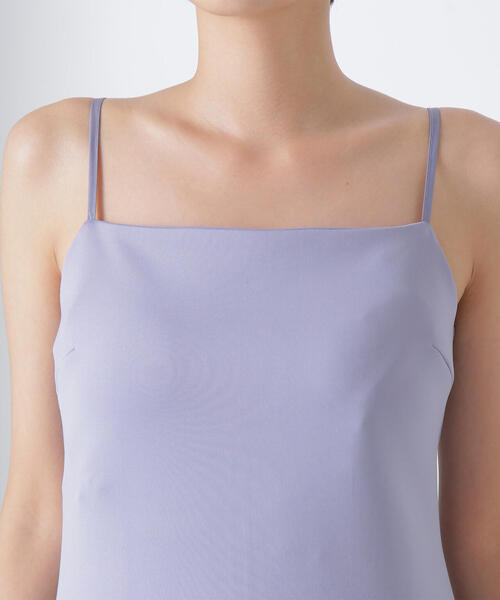 NATURAL BEAUTY BASIC（ナチュラルビューティーベーシック）の「◇【Oggi掲載】ミニマルナローキャミワンピース（ワンピース・レディース・ブラック/ブルー/ベージュ・MEDIUM）」の21枚目の写真