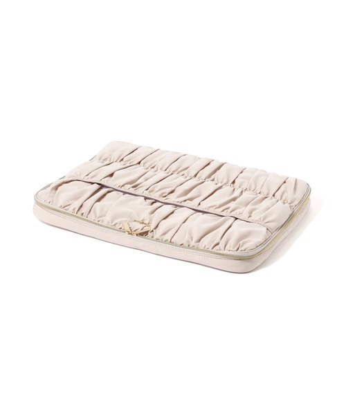 Francfranc（フランフラン）の「ギャザー PCケース 15～16インチ