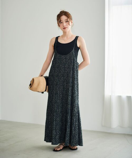 le.coeur blanc（ルクールブラン）の「ランダムテレコUネックタンク（タンクトップ・レディース・ブラック/オフホワイト/チャコールグレー/ライトグレー・38）」の11枚目の写真