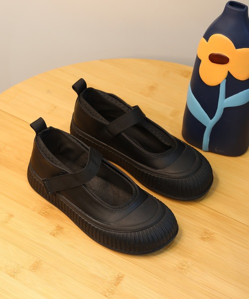 shoes365(シューズスリーシックスファイヴ)の「【shoes365】軽量シューズ(スニーカー・レディース・オフホワイト/ブラック・21.0cm/20.5cm/23.5cm/23.0cm/22.5cm/22.0cm/21.5cm)」の8枚目の写真