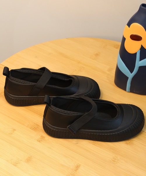 shoes365(シューズスリーシックスファイヴ)の「【shoes365】軽量シューズ(スニーカー・レディース・オフホワイト/ブラック・21.0cm/20.5cm/23.5cm/23.0cm/22.5cm/22.0cm/21.5cm)」の9枚目の写真