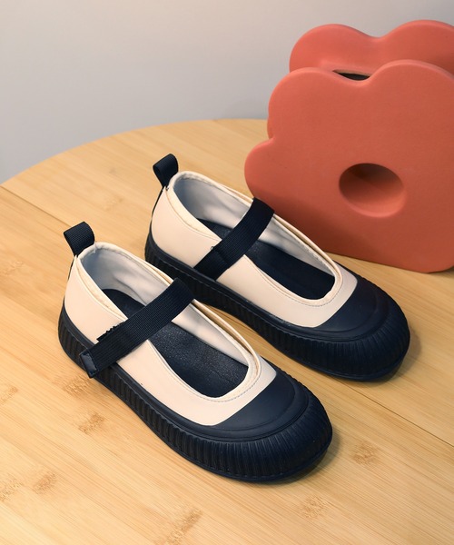 shoes365(シューズスリーシックスファイヴ)の「【shoes365】軽量シューズ(スニーカー・レディース・オフホワイト/ブラック・21.0cm/20.5cm/23.5cm/23.0cm/22.5cm/22.0cm/21.5cm)」の17枚目の写真
