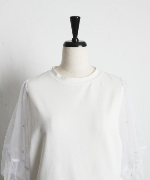 &. NOSTALGIA（アンドドットノスタルジア）の「【ZOZO限定】袖チュールパール付きプルオーバー（Tシャツ/カットソー・レディース・ブラック/オフホワイト・M）」の8枚目の写真
