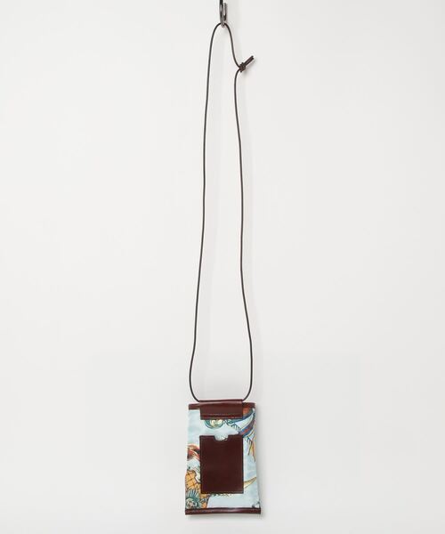 manipuri(マニプリ)の「manipuri スマホショルダー KEPI(ショルダーバッグ・レディース・グリーン/コーラル・FREE)」の3枚目の写真