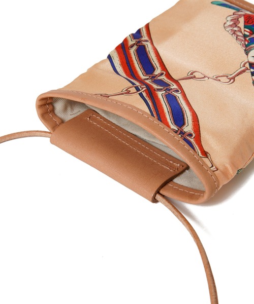 manipuri(マニプリ)の「manipuri スマホショルダー KEPI(ショルダーバッグ・レディース・グリーン/コーラル・FREE)」の7枚目の写真