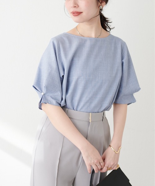 natural couture（ナチュラルクチュール）の「パール付きタックスリーブブラウス（シャツ/ブラウス・レディース・ブルー/オフホワイト/ライトグレー/グリーン/ピンク/ネイビー/ミント・FREE）」の6枚目の写真