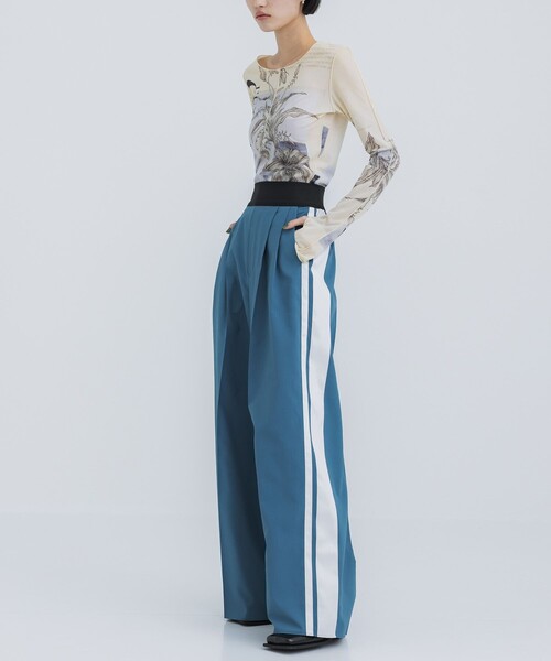 STUDIOUS(ステュディオス)の「【STUDIOUS/ステュディオス】ワイドレッグトラックパンツ(その他パンツ・レディース・ネイビー/ダークグレー/ブルー・1/2)」の13枚目の写真