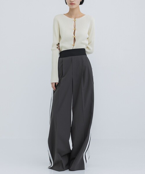 STUDIOUS(ステュディオス)の「【STUDIOUS/ステュディオス】ワイドレッグトラックパンツ(その他パンツ・レディース・ネイビー/ダークグレー/ブルー・1/2)」の9枚目の写真