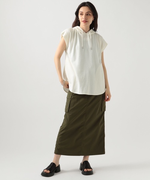 BAYFLOW（ベイフロー）の「[体型カバーが叶う♪]ノースリーブフーディー（Tシャツ/カットソー・レディース・オフホワイト/ブルー/チャコール・FREE）」の11枚目の写真