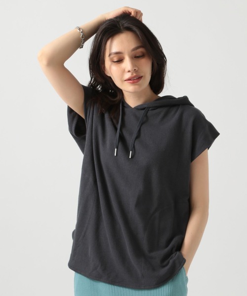 BAYFLOW（ベイフロー）の「[体型カバーが叶う♪]ノースリーブフーディー（Tシャツ/カットソー・レディース・オフホワイト/ブルー/チャコール・FREE）」の16枚目の写真