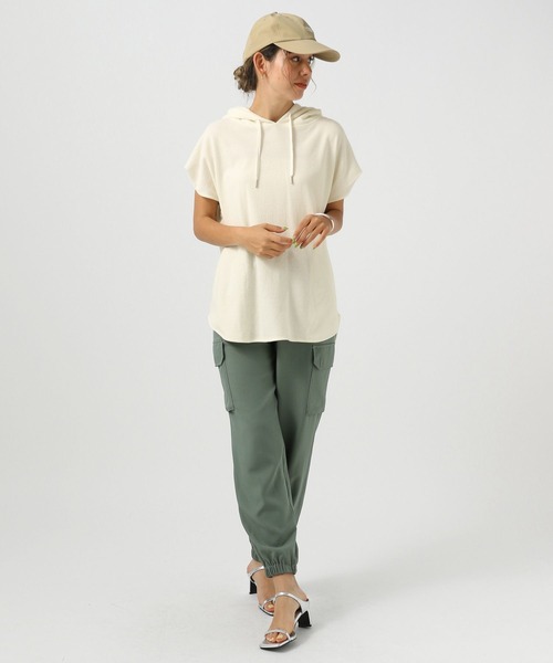 BAYFLOW（ベイフロー）の「[体型カバーが叶う♪]ノースリーブフーディー（Tシャツ/カットソー・レディース・オフホワイト/ブルー/チャコール・FREE）」の5枚目の写真