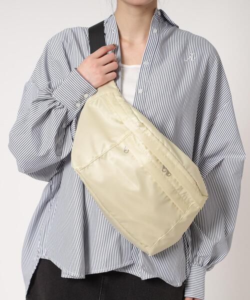 Ober Tashe（オーバータッシェ）の「アピアボディバッグ（ボディバッグ/ウエストポーチ・レディース・ホワイト/ブラック/ベージュ/カーキ・FREE）」の21枚目の写真