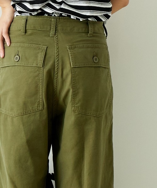 THE SHINZONE（ザ　シンゾーン）の「[THE SHINZONE/ザ シンゾーン] ワンウォッシュ ワイドベイカーパンツ（その他パンツ・レディース・カーキ・34/32）」の3枚目の写真
