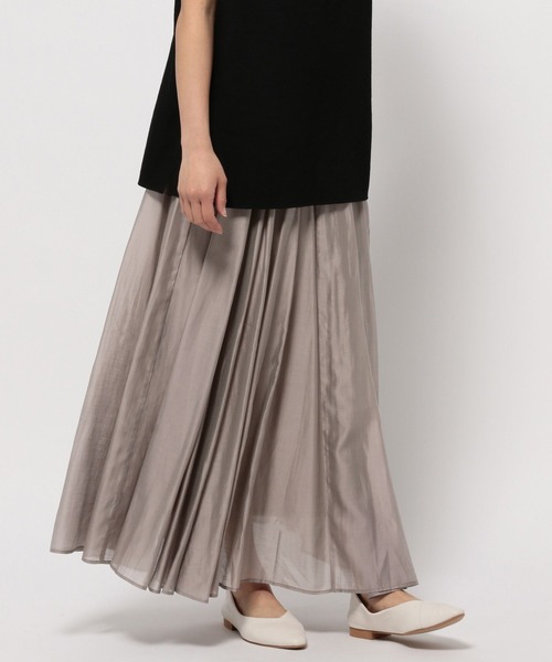 Elura（エルーラ）の「シアー艶フレアスカート/127433（スカート・レディース・ライトベージュ/ブラック/ライトグレー・FREE/FREE(S)）」の15枚目の写真